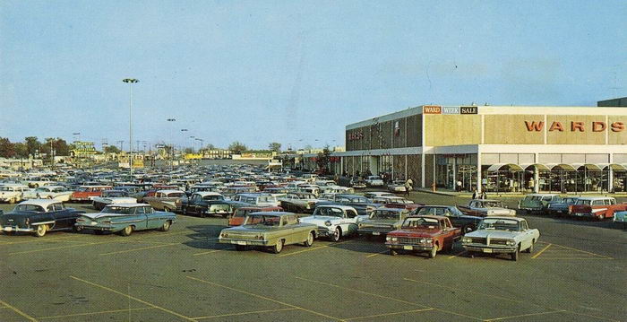 Wonderland Mall (Wonderland Shopping Center) - Old Postcard Of Center